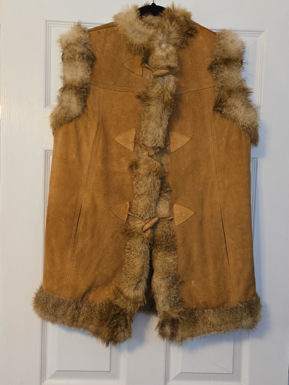 Vintage Suede Shearling Vest with Fur Trim - Camel